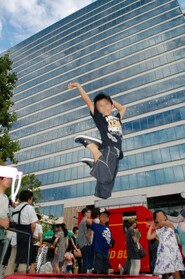 自撮りトランポリン作例